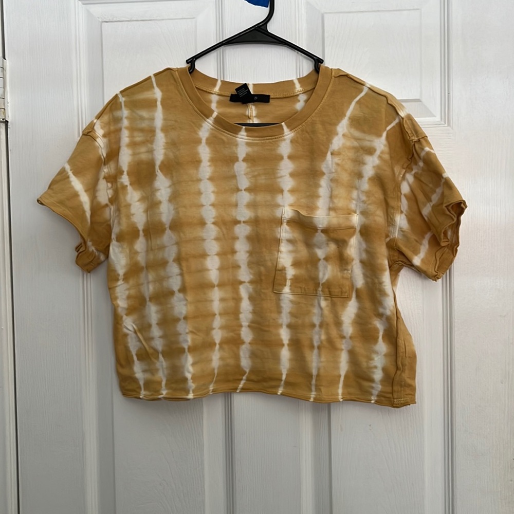 Forever 21 tie dye crop top